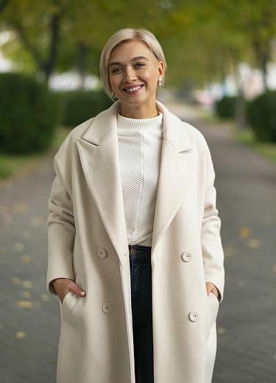 Noémi a teljes otthonról